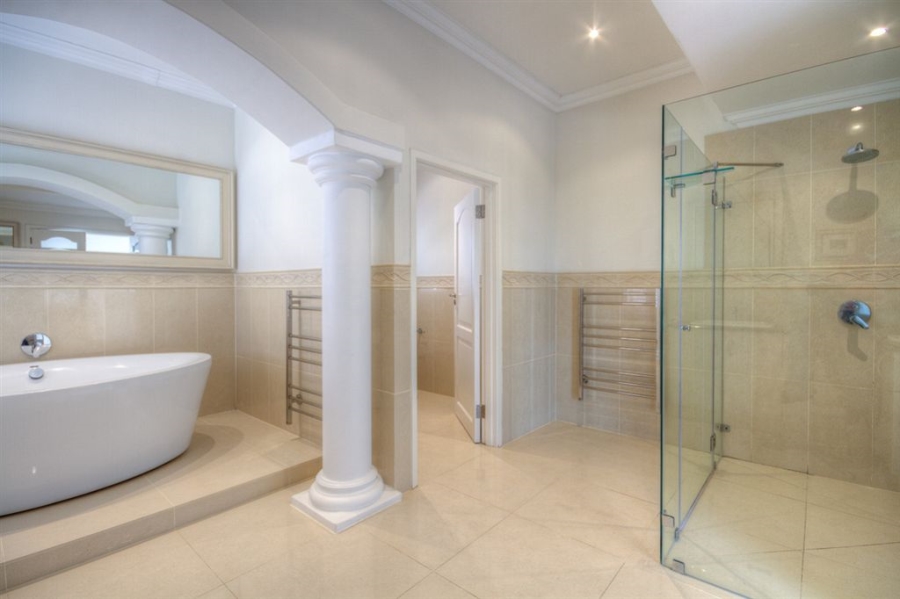 4 Bedroom Property for Sale in Royal Alfred Marina Eastern Cape